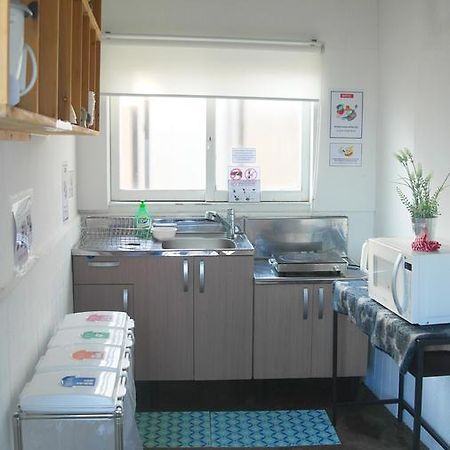 Fnstay Muslim Friendly Guesthouse Сеул Экстерьер фото