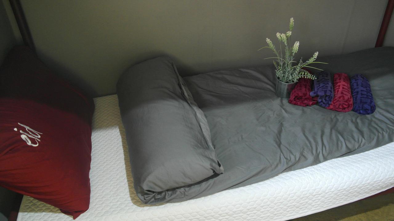 Fnstay Muslim Friendly Guesthouse Сеул Экстерьер фото