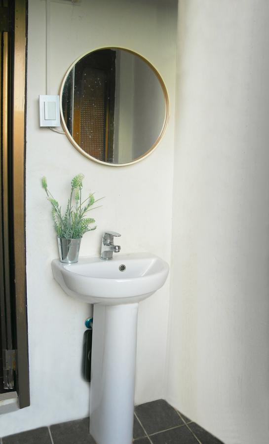 Fnstay Muslim Friendly Guesthouse Сеул Экстерьер фото