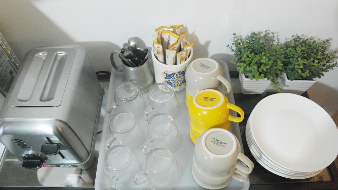 Fnstay Muslim Friendly Guesthouse Сеул Экстерьер фото